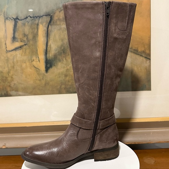 🌸BORN🌸 Saddler Tall Riding Boot Brown Size: 5.5 - Picture 3 of 13